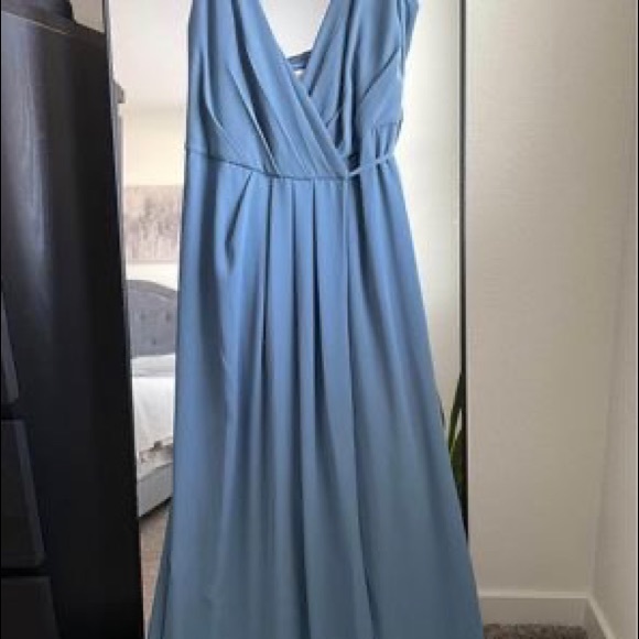 David’s Bridal Double Strap long Georgette Bridesmaid Wrap Dress - Picture 6 of 6